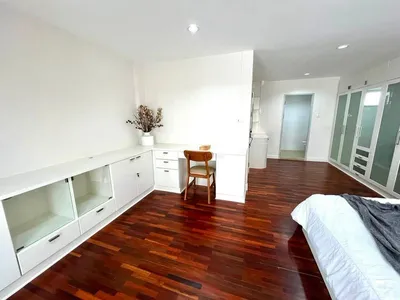 Luxury 4-Storey Townhome Phatthanakan - m800x1200 (11)