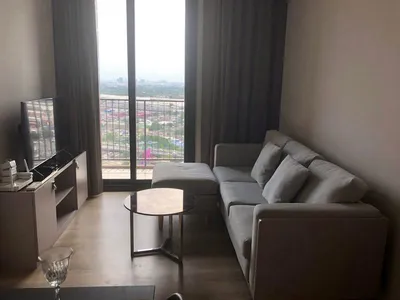 Oka Haus Sukhumvit 36 High Floor Corner Unit - m800x1200 (11)