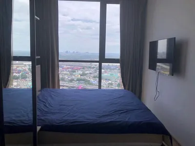 Oka Haus Sukhumvit 36 High Floor Corner Unit - m800x1200 (12)
