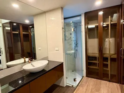 Luxury 3.5-Storey Modern Townhome Blesstown Sukhumvit 50 - m800x1200 (13).jpeg