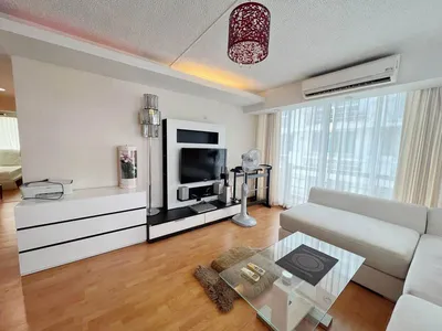 Spacious Corner Unit at Waterford Sukhumvit 50 - m800x1200 (15).jpeg