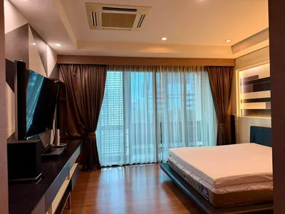 Luxury 3.5-Storey Modern Townhome Blesstown Sukhumvit 50