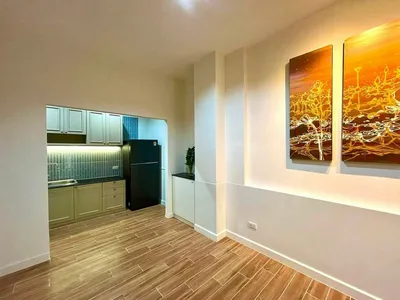 Luxury 4-Storey Townhome Phatthanakan - m800x1200 (1)