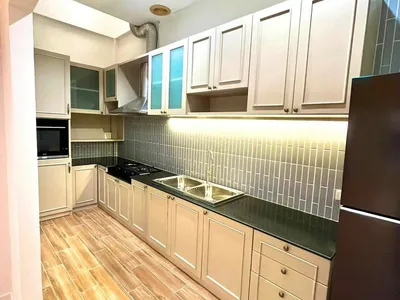 Luxury 4-Storey Townhome Phatthanakan - m800x1200 (3)