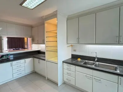 Family Residence at Sukhhumvit 43 - m800x1200 (3).jpeg