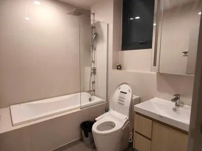 Oka Haus Sukhumvit 36 High Floor Corner Unit - m800x1200 (5)
