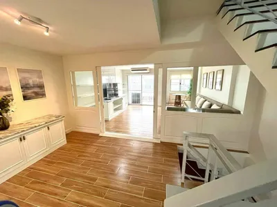 Luxury 4-Storey Townhome Phatthanakan - m800x1200 (6)